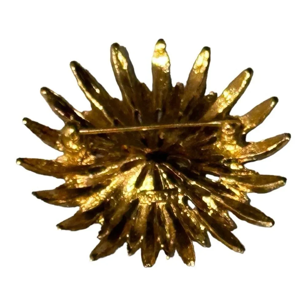 Monet Vintage signed gold toned brooches amazing condition